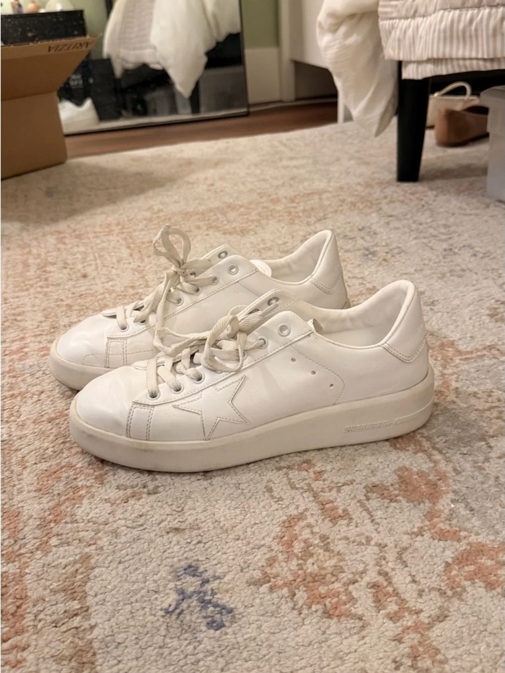 Golden Goose Purestar Vegan Low-Top Sneakers - Picture 4 of 7